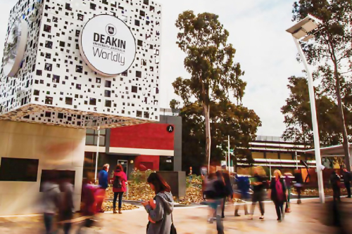Deakin.png