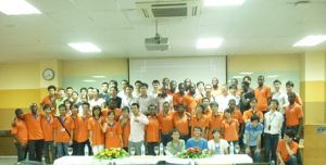 SSDH - Sinh viên quốc tế và sinh viên Việt Nam trong một giờ học