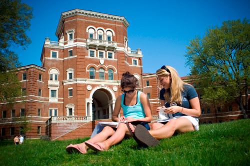 Tại Oregon State University, sinh viên có cơ hội tham gia chương trình thực tập MECOP, CECOP hưởng lương.