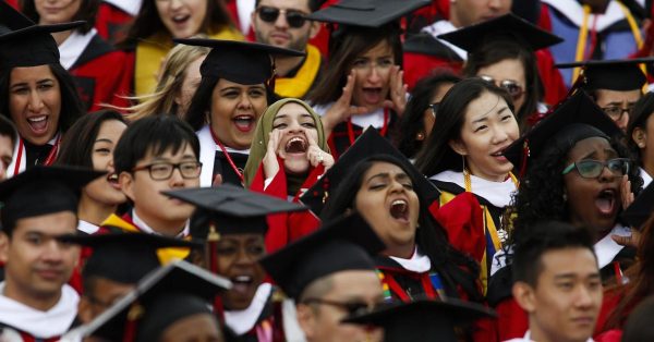 Lễ tốt nghiệp tại ĐH Rutgers, Mỹ