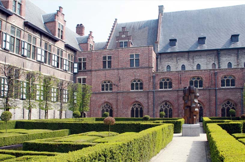 dai-hoc-Ghent-bi