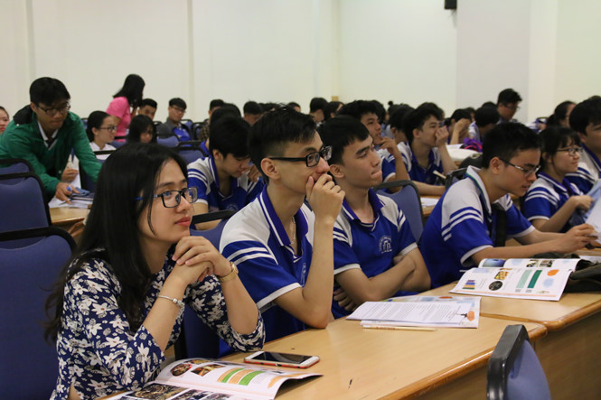 Học sinh, sinh viên tham gia sự kiện