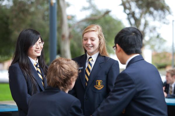 du-hoc-uc-new-zealand-thpt-ssdh-2