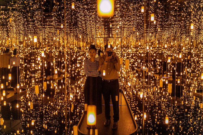 ssdh-ago-infinity-mirrors-exhibition-toronto