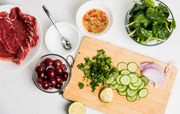 ssdh-salad-thit-bo-kieu-thai