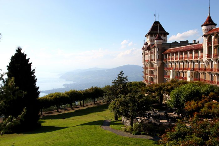 ssdh-swiss-hotel-management-school-shms