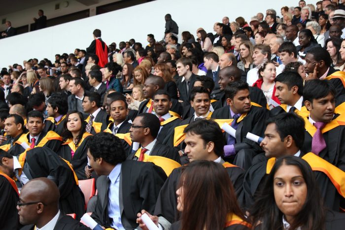 ssdh-university-of-sunderland-sinh-vien