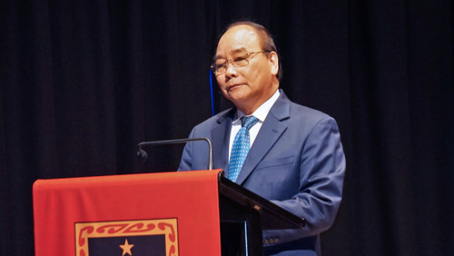Thủ tướng trò chuyện với sinh viên về cơ hội trở về nước, thời cơ của cách mạng 4.0