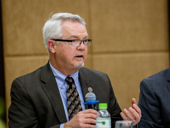 GS. Jan A. de Roos – Chuyên ngành Bất động sản, Khách sạn và Tài chính, Trường Kinh doanh Cornell SC Johnson, Đại học Cornell