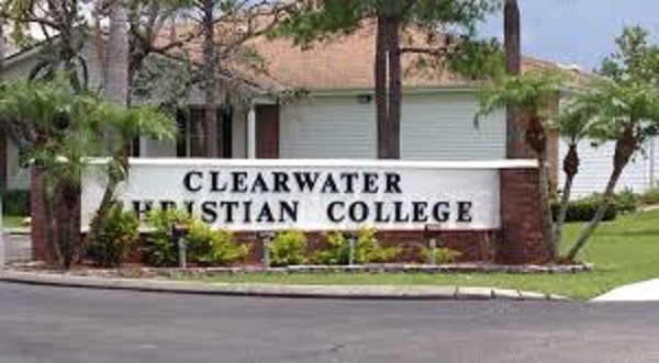 dai-hoc-Clearwater-Christian