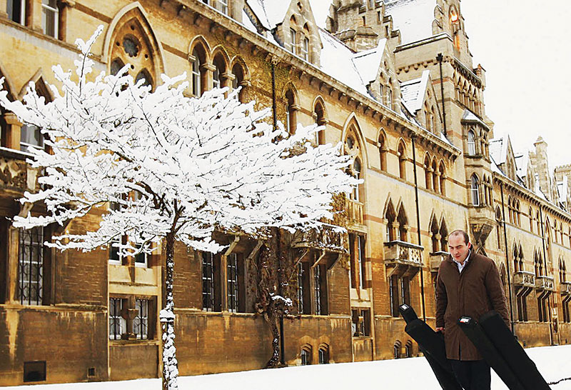 Không gian tôn nghiêm ở Đại học Oxford, một đại học tinh hoa lâu đời của nước Anh. Ảnh: Reuters