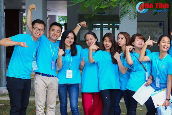 Hoạt động ngoại khóa giúp Phương Linh có cơ hội giao lưu, gặp gỡ với nhiều bạn bè xuất sắc, tiếp lửa cho em trên con đường chinh phục ước mơ du học