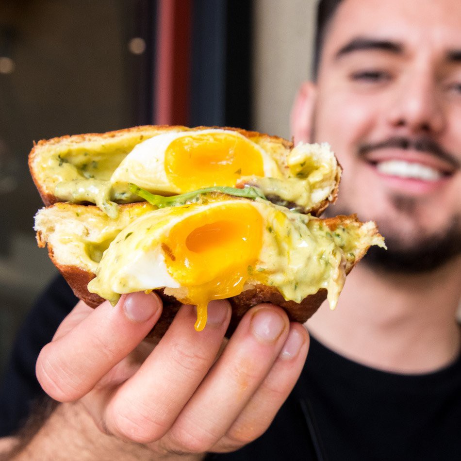 ssdh-Egg-Benedict-Doughnut2