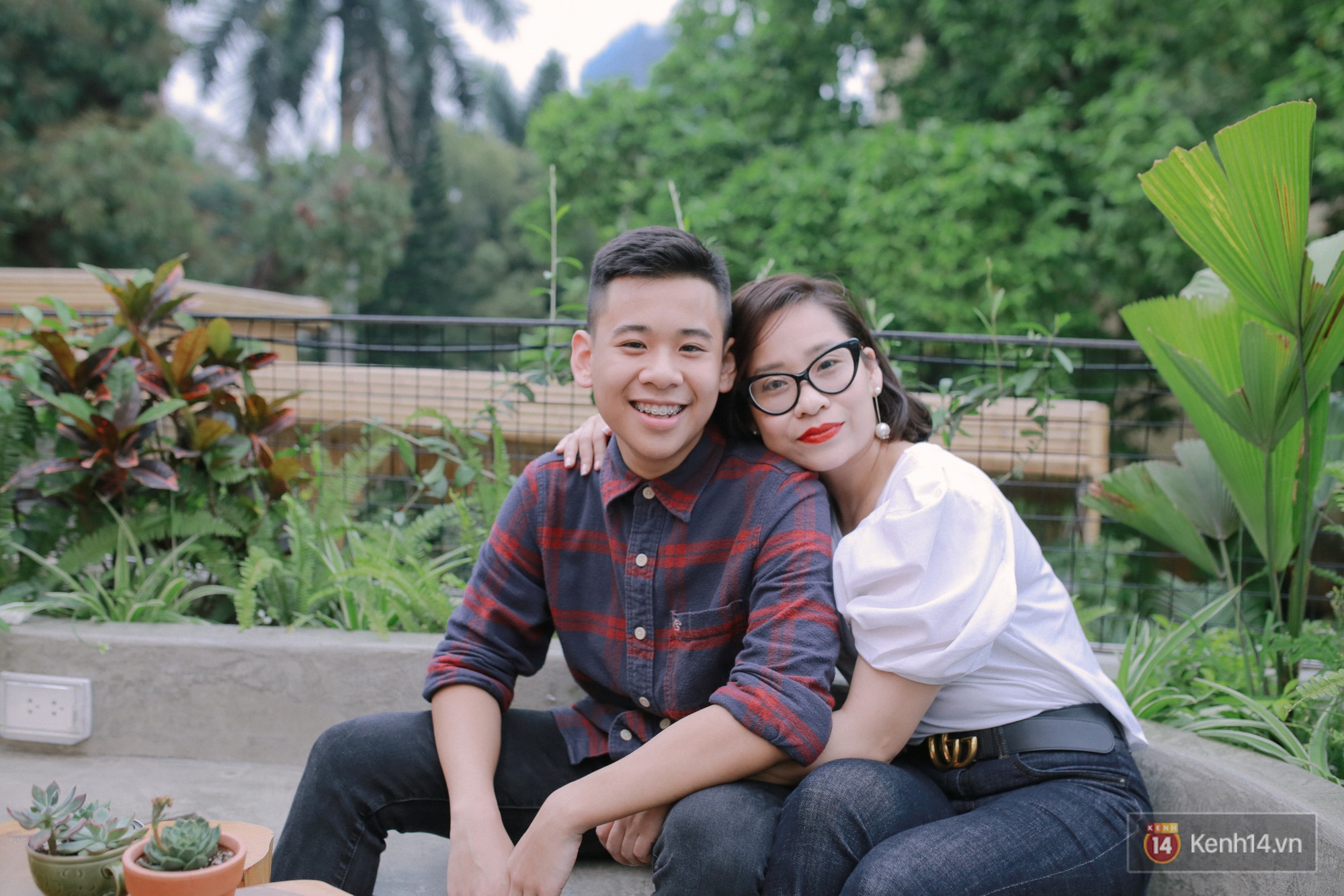 Mẹ là người Đức thân nhất trong gia đình và cũng là người đồng hành cùng Đức trong mọi dự án