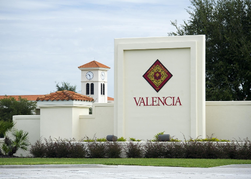 Valencia cung cấp cho bạn chương trình giáo dục chất lượng, nhấn mạnh đến những trải nghiệm thực tiễn.