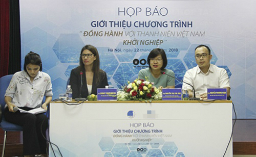 Hội Liên hiệp Thanh niên Việt Nam tổ chức họp báo thông tin về học bổng ngày 23/5. Ảnh: T.G