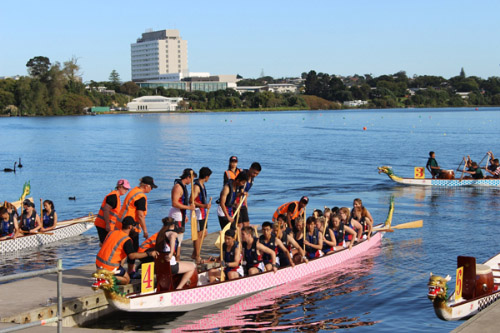 Phát triển học sinh toàn diện là điều bắt buộc của các trường trung học tại New Zealand.