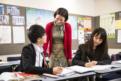 Du học New Zealand an toàn và học sinh luôn được quan tâm.