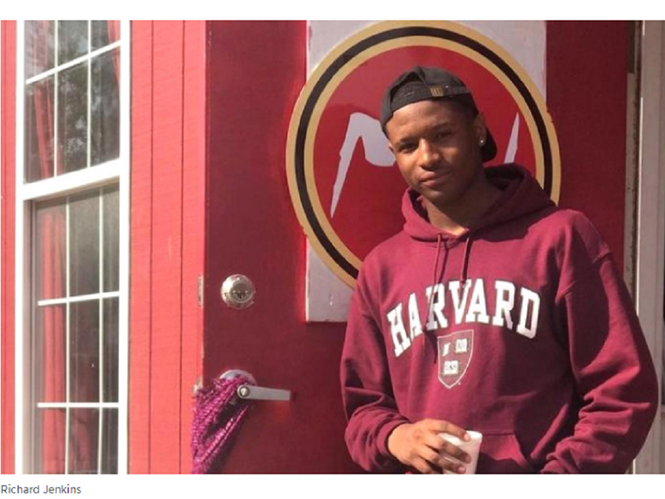 Nam sinh Richard Jenkins đã trúng tuyển vào Đại học Harvard và nhận được học bổng toàn phần