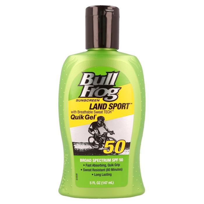 Bull Frog Quik Gel Sunscreen Broad Spectrum SPF 50 (giá gốc: 205.000 VNĐ): Ngoài số điểm ấn tượng 95, loại kem chống nắng này còn được đánh giá cao ở kết cấu gel nhanh thấm.
