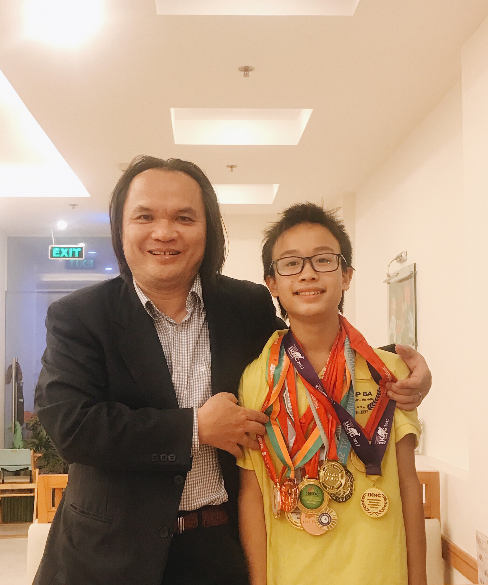 Thầy giáo Trần Phương đồng hành cùng học trò Đỗ Quang Minh