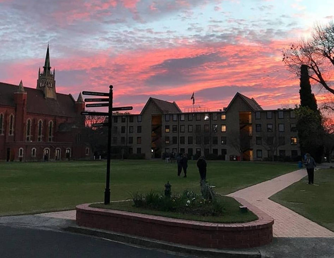 Trinity College trực thuộc ĐH Melbourne - trường đại học xếp hạng 35 toàn cầu và hàng đầu tại Australia.