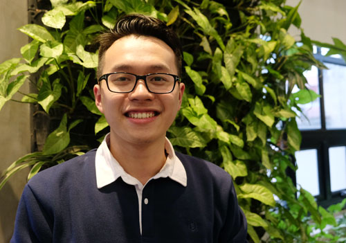 Nguyễn Dương Nguyên (Đại học La Trobe) tìm được việc dạy kèm sinh viên nhờ điểm GPA cao. Ảnh: Quỳnh Trang.