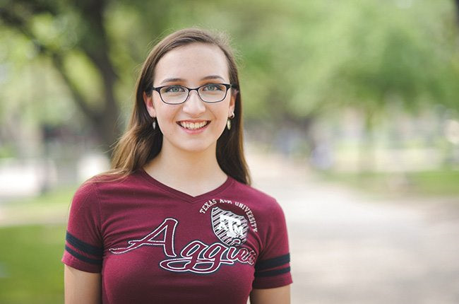 Noel Jett là cô gái xinh đẹp, năng động. Ảnh: Texas A&M Today.