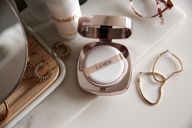 ssdh-la-mer-the-luminous-lifting-cushion-foundation-broad-spectrum