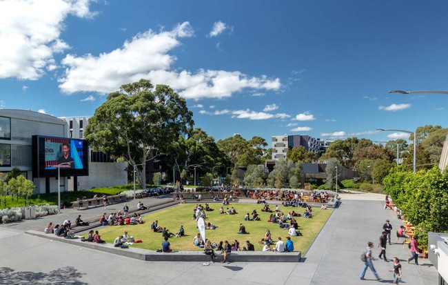 monash