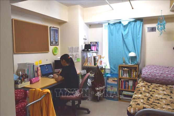 Phòng ở ký túc xá của du học sinh Việt Nam tại Trường Đại học Aomori. Ảnh: Nguyễn Tuyến/TTXVN