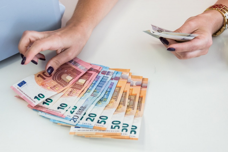 ssdh-euro-tien-money