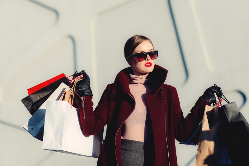 ssdh-sinh-vien-shopping-mua-sam