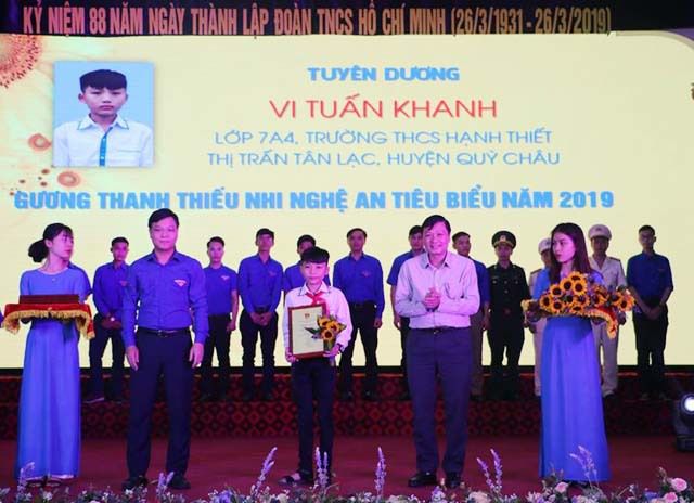 Vi Tuấn Khanh được vinh danh là Gương thanh thiếu nhi Nghệ An tiêu biểu năm 2019.