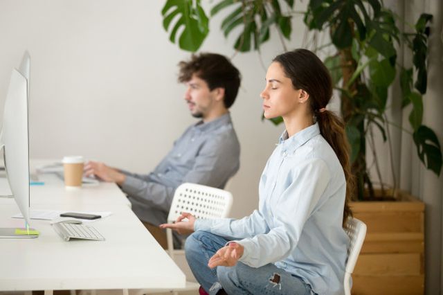 Các bài tập thở, thư giãn và tập trung sẽ được áp dụng cho 370 trường học ở Anh trong nỗ lực giúp các em hiểu rõ hơn về tầm quan trọng của việc chăm sóc sức khỏe tâm thần.(Ảnh: freepik)