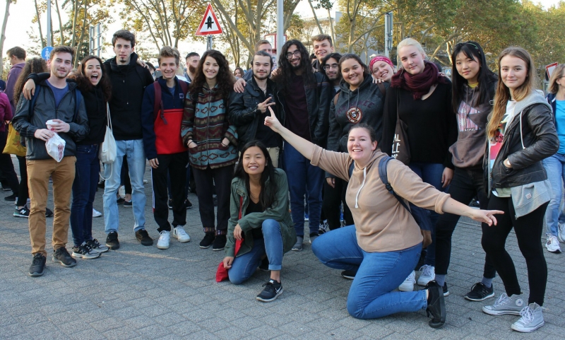 ssdh-karlshochschule-international-university-sinh-vien