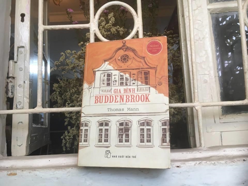 Ra mắt năm 1901, Gia đình Buddenbrook được coi như một "Hồng lâu mộng" của nước Đức.