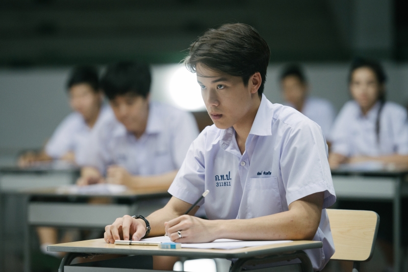 ssdh-sinh-vien-gian-lan-thi-cu-hoc-sinh-thai-lan