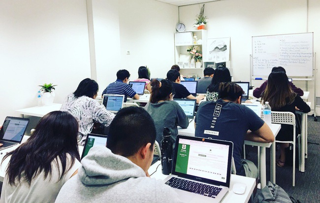PTE thể hiện nhiều ưu điểm hơn so với các kì thi lấy chứng chỉ khác