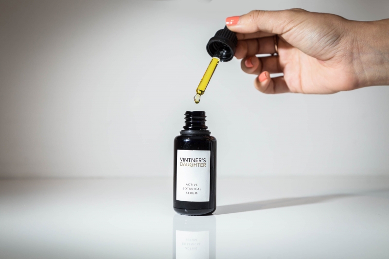 ssdh-vintner's-daughter-active-botanical-serum