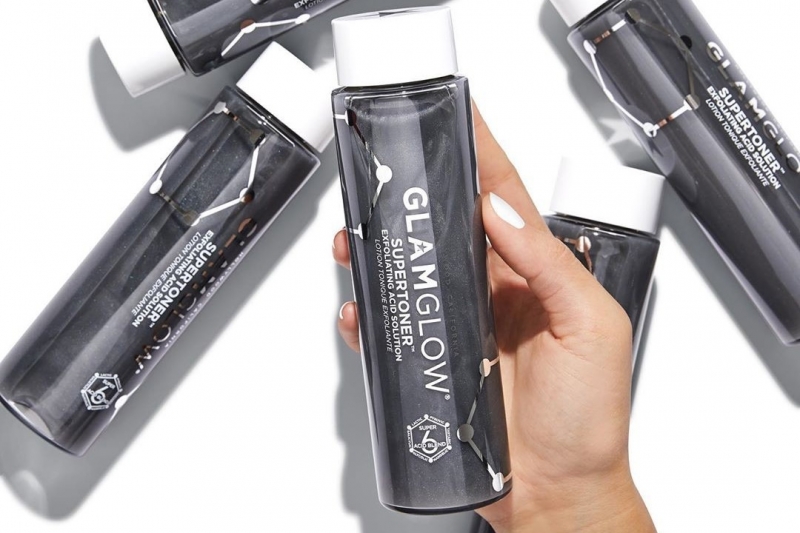 ssdh-glamglow-supertoner-exfoliating-acid-solution-toner