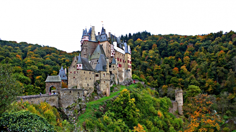 ssdh-eltz-castle
