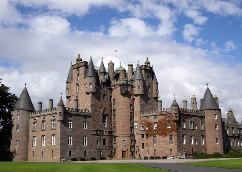 ssdh-glamis-castle
