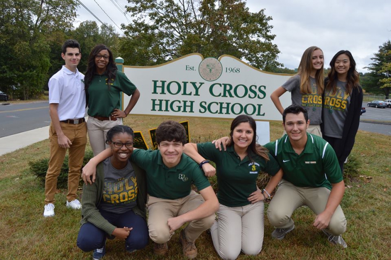 ssdh-holy-cross-catholic-high-school-hoc-sinh2