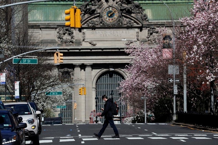 Đường phố New York (Mỹ) trong những ngày dịch Covid-19. (Nguồn: Reuters)