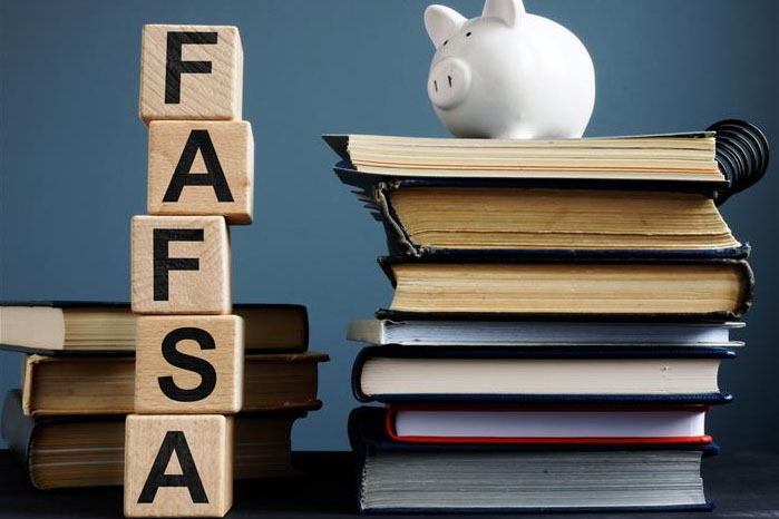 studentaid.gov-debuts-new-online-tools_lg