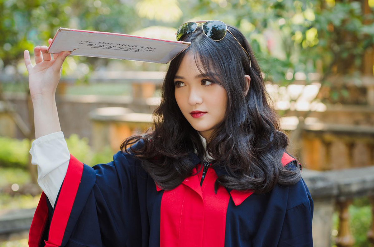 Phương Khanh trong ngày chụp ảnh kỷ yếu hồi cuối năm ngoái. Ảnh: Nhân vật cung cấp.