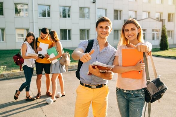 Các trường tại Australia, Anh... dành nhiều ưu đãi cho học sinh, sinh viên mùa Covid-19.