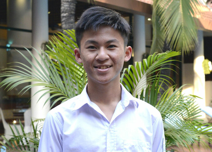 Nguyễn Ngọc Minh, học sinh lớp 12 Toán 1 trường THPT Chuyên Sư phạm Hà Nội. Ảnh: Nhân vật cung cấp.