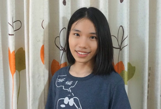 Lương Hiền Nga, học sinh lớp 12 Hóa 1 trường THPT Chuyên Hà Nội - Amsterdam. Ảnh: Nhân vật cung cấp.